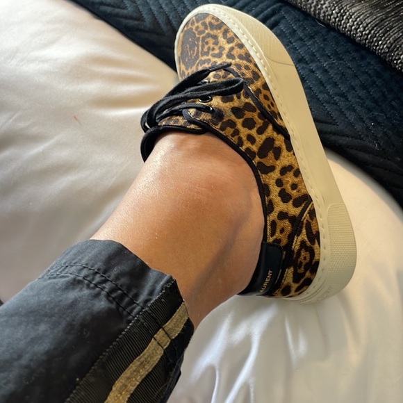 Ysl tennis shoes. - Picture 2 of 10